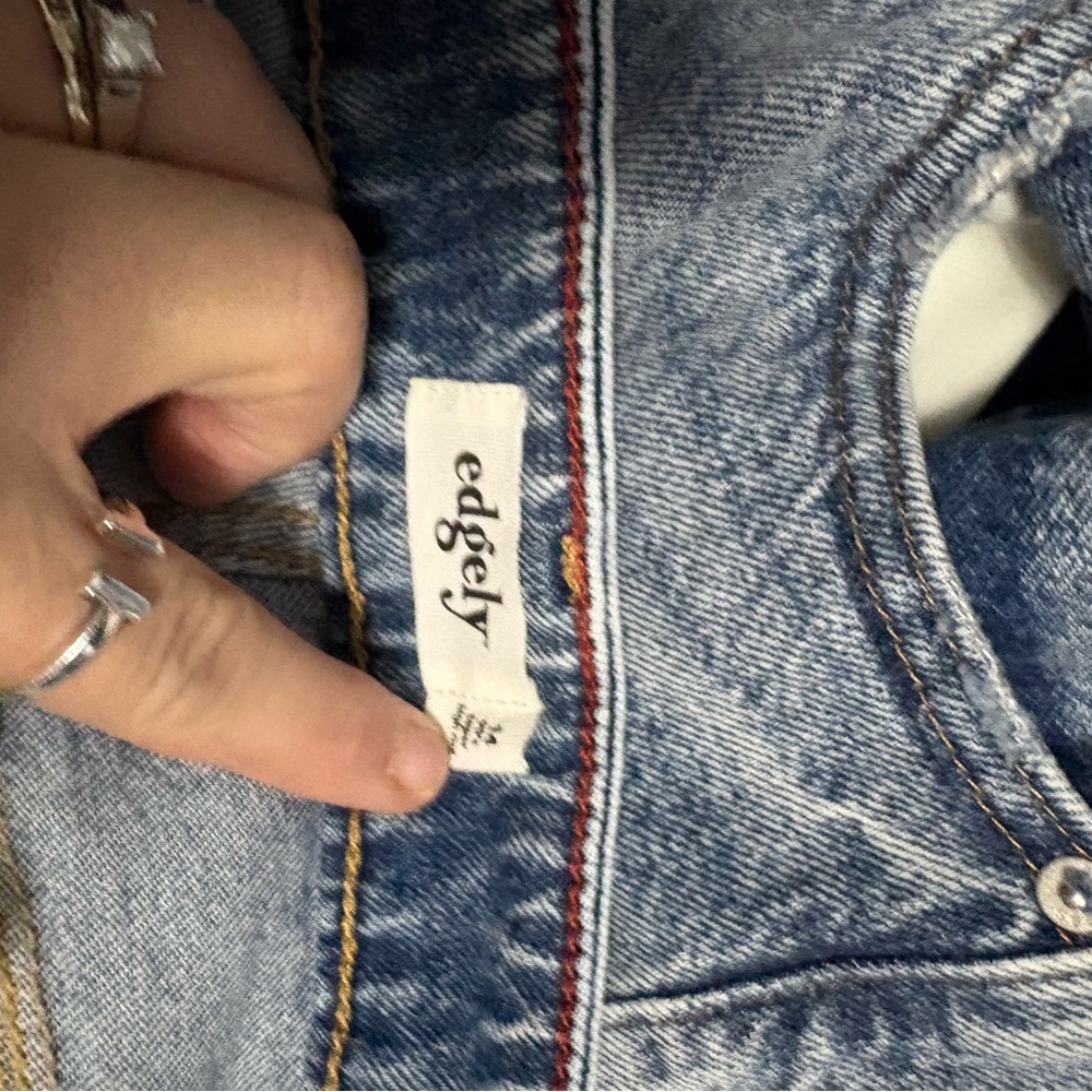 Maurices Light Blue Distressed Boyfriend Jeans with Studded Detail - Picture 5 of 6